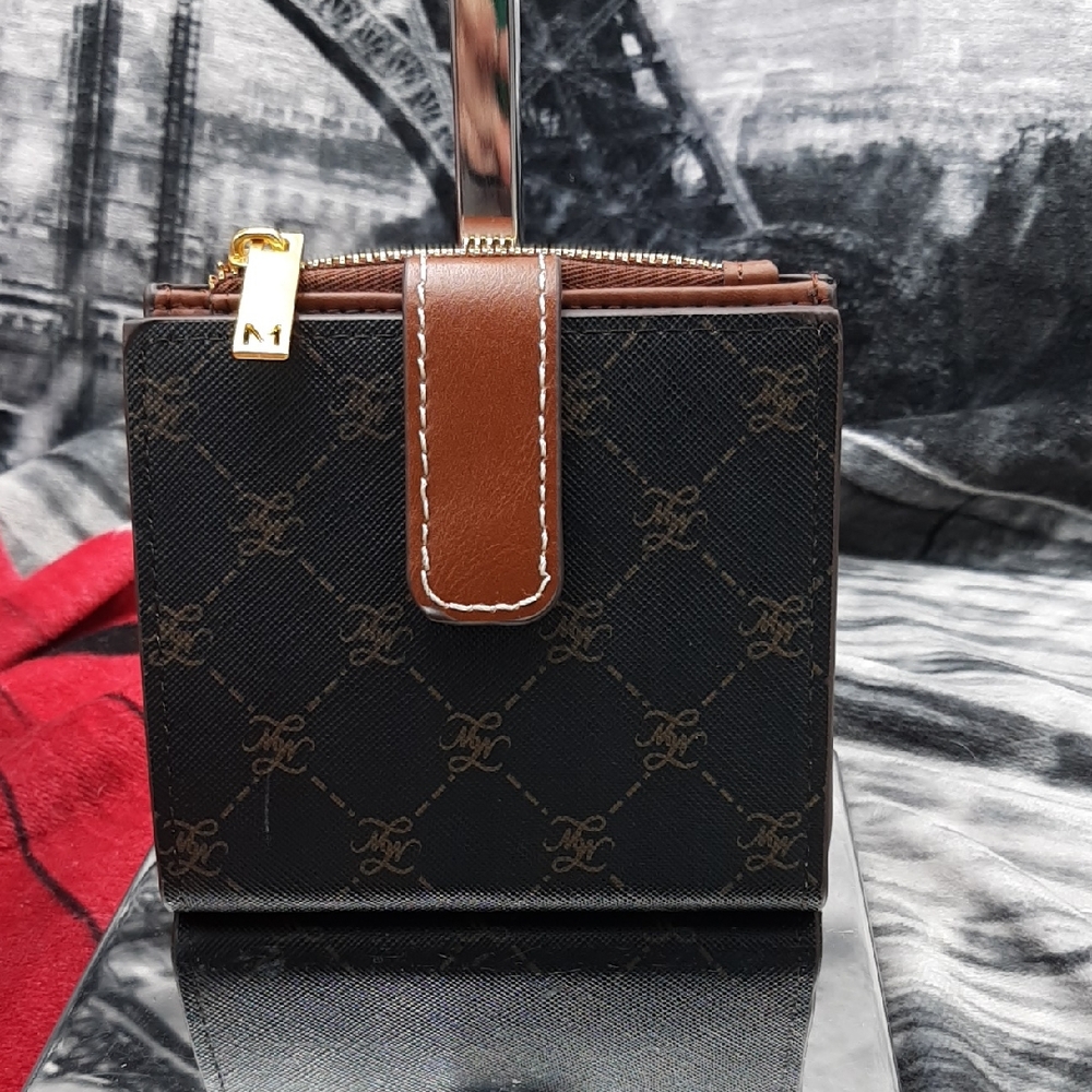 Mango Moldovan Wallet